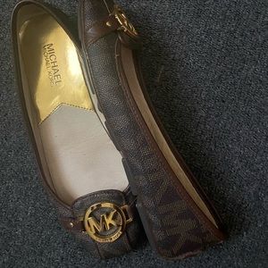 Mocasin Michael Kors brown black flats